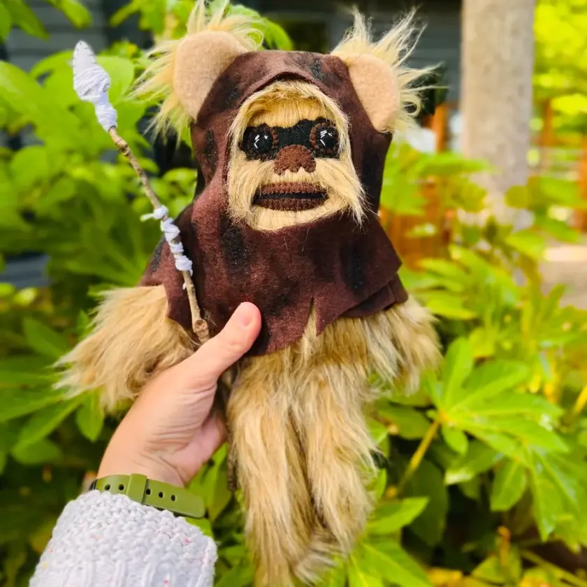 Lumat - Ewok Star Wars Doll